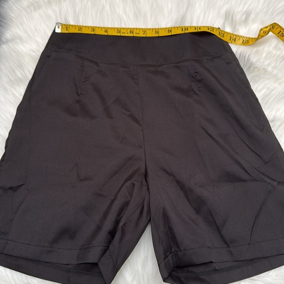 NWOT Nice to Meet You Black Vest&Shorts set in sz small. Avail in black or white - Picture 7 of 15